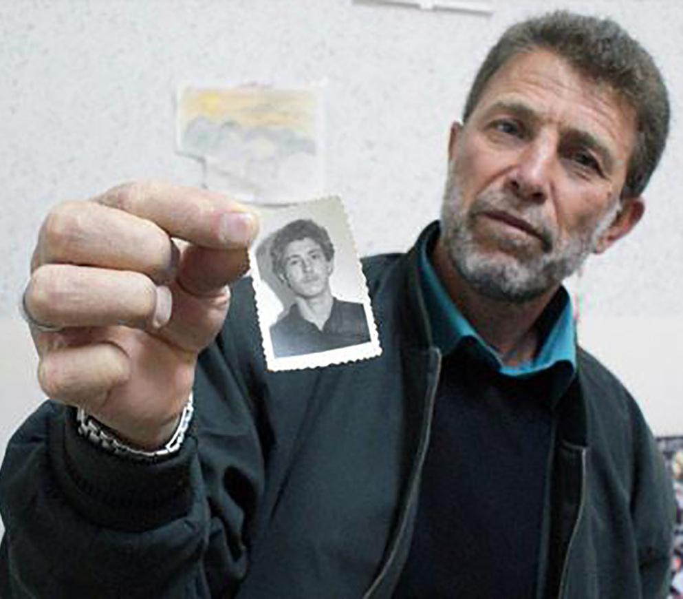 Prisoner Leader Nael Barghouthi Enters His 45th Year in Israeli Prisons